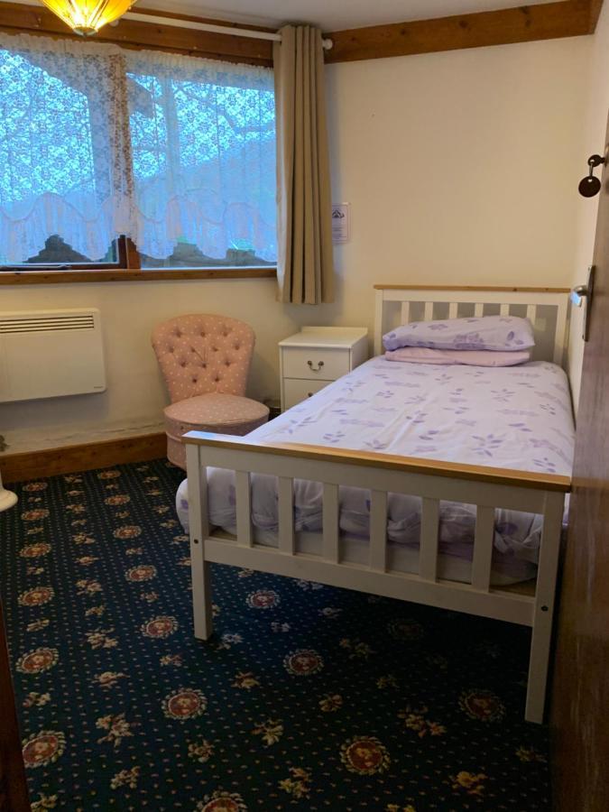Hafan Y Coed - Haven Of Trees Bed & Breakfast Abercraf Екстериор снимка