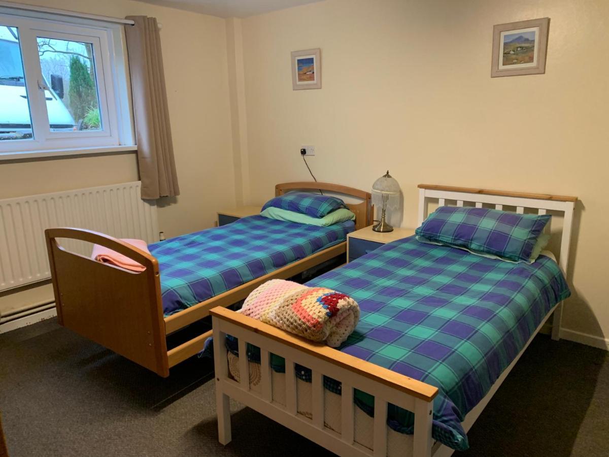 Hafan Y Coed - Haven Of Trees Bed & Breakfast Abercraf Екстериор снимка